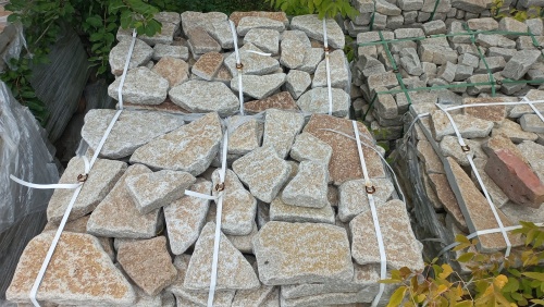 Плитняк гранитный галтованный купить в Арамиле