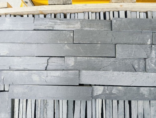 Плитка чёрная из натурального камня фасадная 30 см * 5 см, толщина 7 мм -30 мм купить в Арамиле