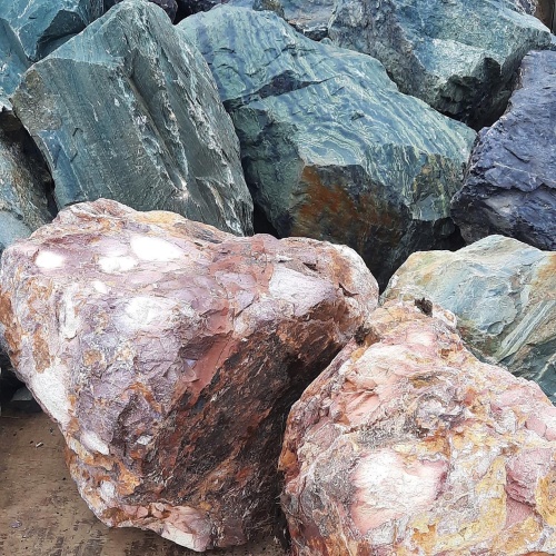 Ландшафтные глыбы красно-фиолетовые 200-1000 килограмм купить в Арамиле