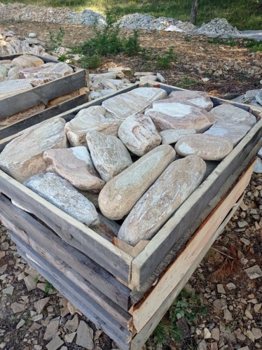 Златолит жёлтый, жёлто-зелёный глыбки и валуны для ланшафтного дизайна купить в Арамиле