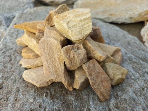 Златолит жёлтый декоративная каменная крошка купить в Арамиле