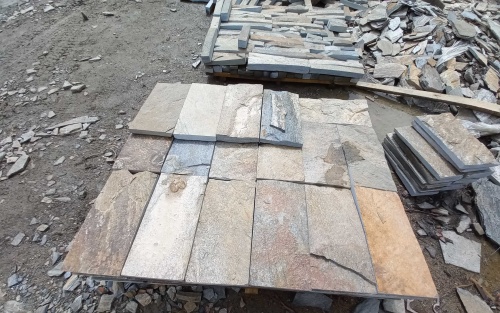 Плитка пилёная златолит Уральский для цоколя, отмостки купить в Арамиле