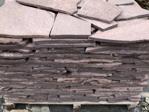 Плитняк лемезит бордовый для облицовки цоколя 20-25 мм  купить в Арамиле