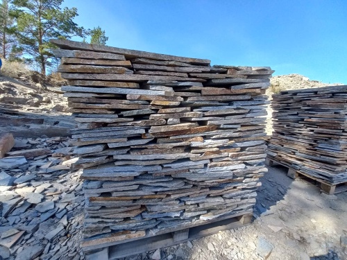 Плитняк златолит серебристый для фасада купить в Арамиле