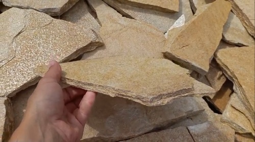 Плитняк златолит жёлтый для цоколя купить в Арамиле