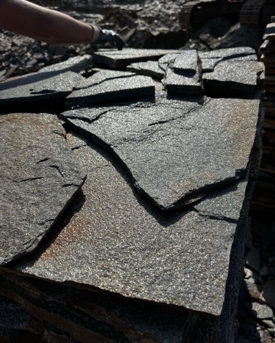 Плитняк златолит серебристый для фасада купить в Арамиле